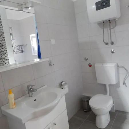 Daire Mimose - Two Bedroom With Terrace And Sea View Lile Milna (Brac)